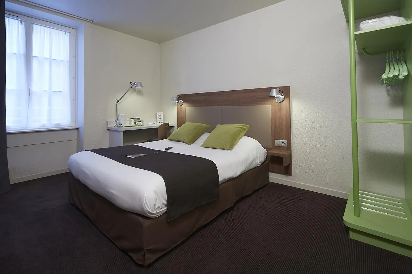 Campanile Lyon Centre - Gare Perrache - Confluence Hotel 3*,  France