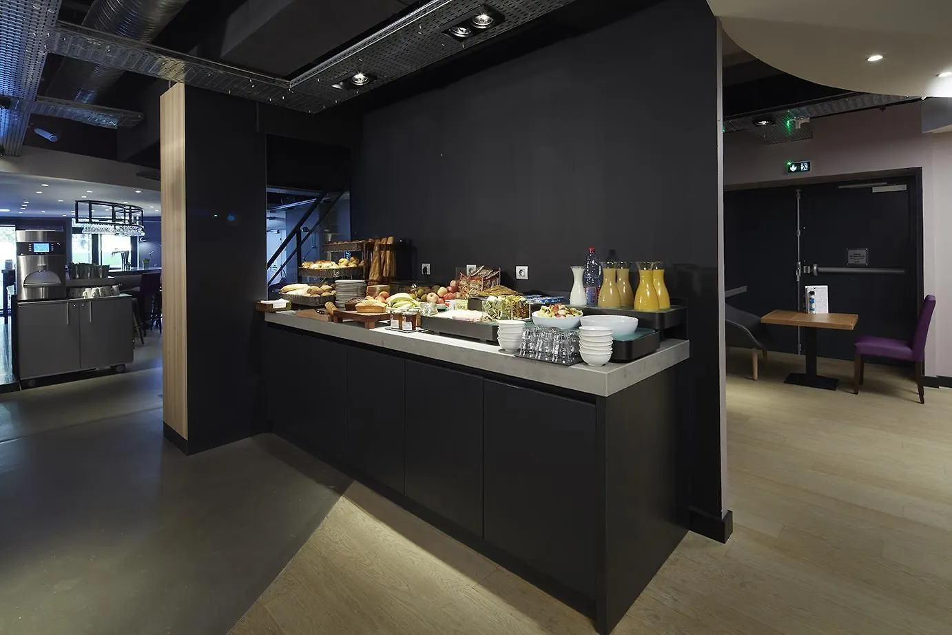 Campanile Lyon Centre - Gare Perrache - Confluence Hotell