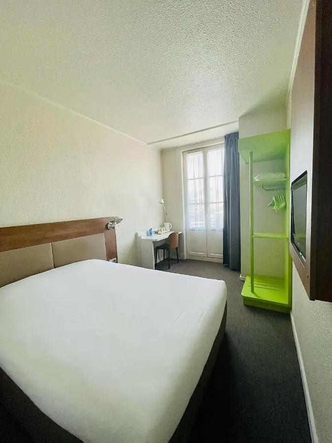 Campanile Lyon Centre - Gare Perrache - Confluence Hotel 3*,  France