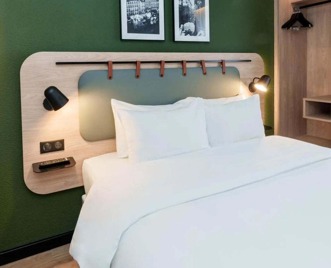 Campanile Lyon Centre - Gare Perrache - Confluence Hotel 3*,