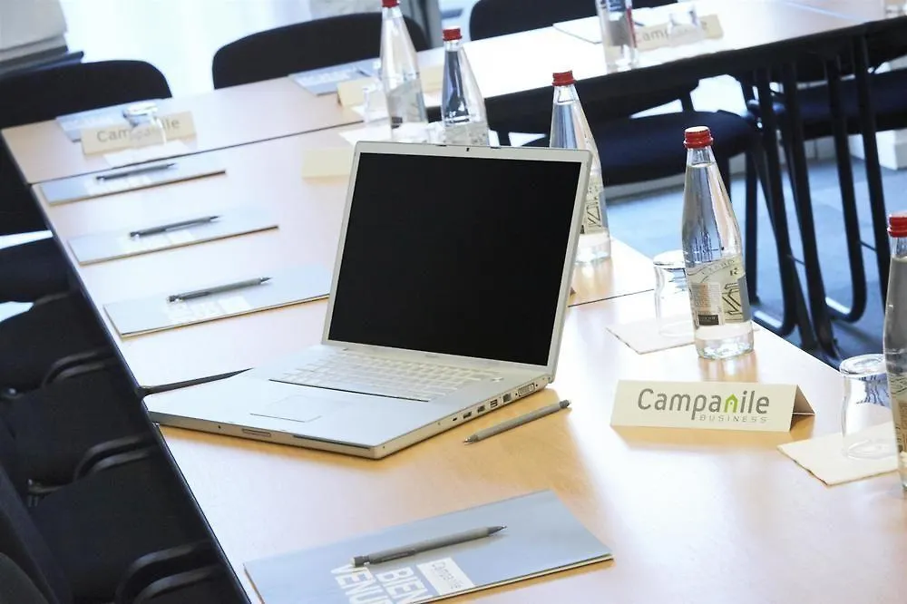 Campanile Lyon Centre - Gare Perrache - Confluence Hotel 3*,